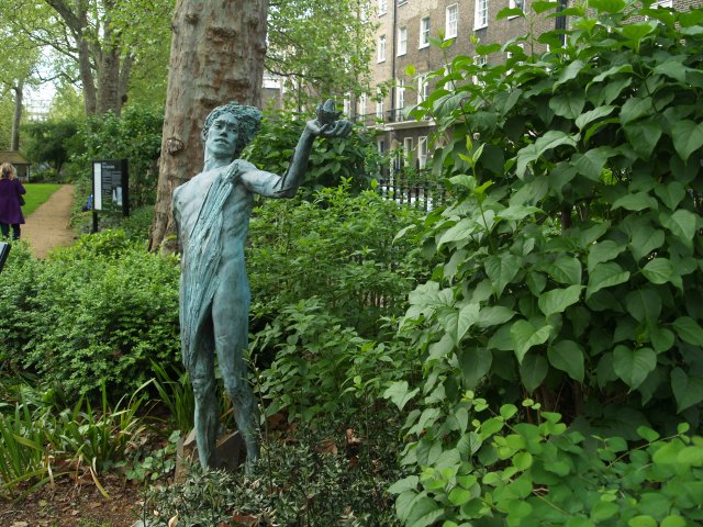 Woburn Square statue